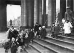Детский сад-ясли № 237 Куйбышевского района Ленинграда Фото ЛенТАСС, 1941 г.