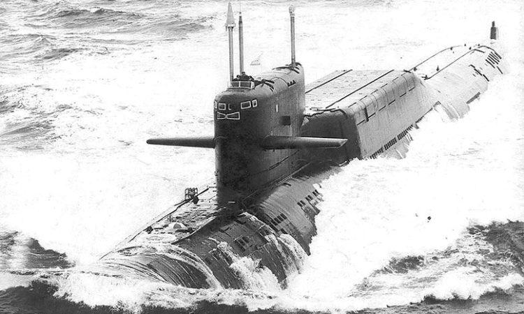 Ракетный подводный крейсер «К-171» проекта 667Б, совершивший в 1976 г. переход через Атлантический океан, пролив Дрейка и Тихий океан