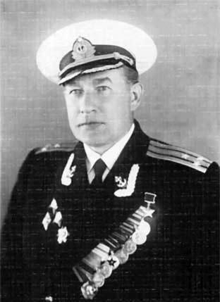 Герой Советского Союза полковник И.П. Барченко-Емельянов. Послевоенное фото