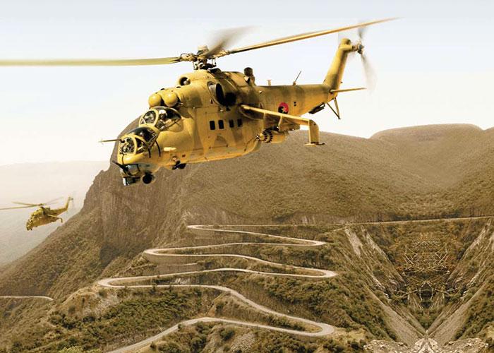 Ангольские вертолёты советского производства Ми-24 над горой Серра де Леба